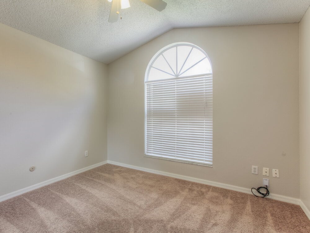 Building Photo - 1130 Ozark Ct
