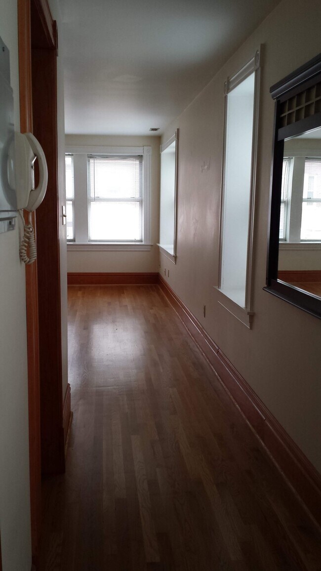 Building Photo - 5789 Pershing Ave