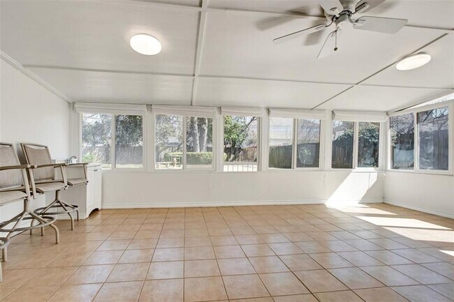 Building Photo - 1316 Zora St