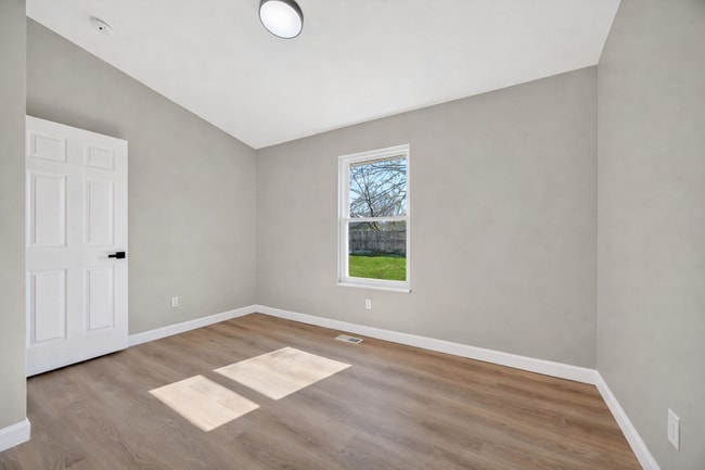 Building Photo - 1362 Half Moon Dr