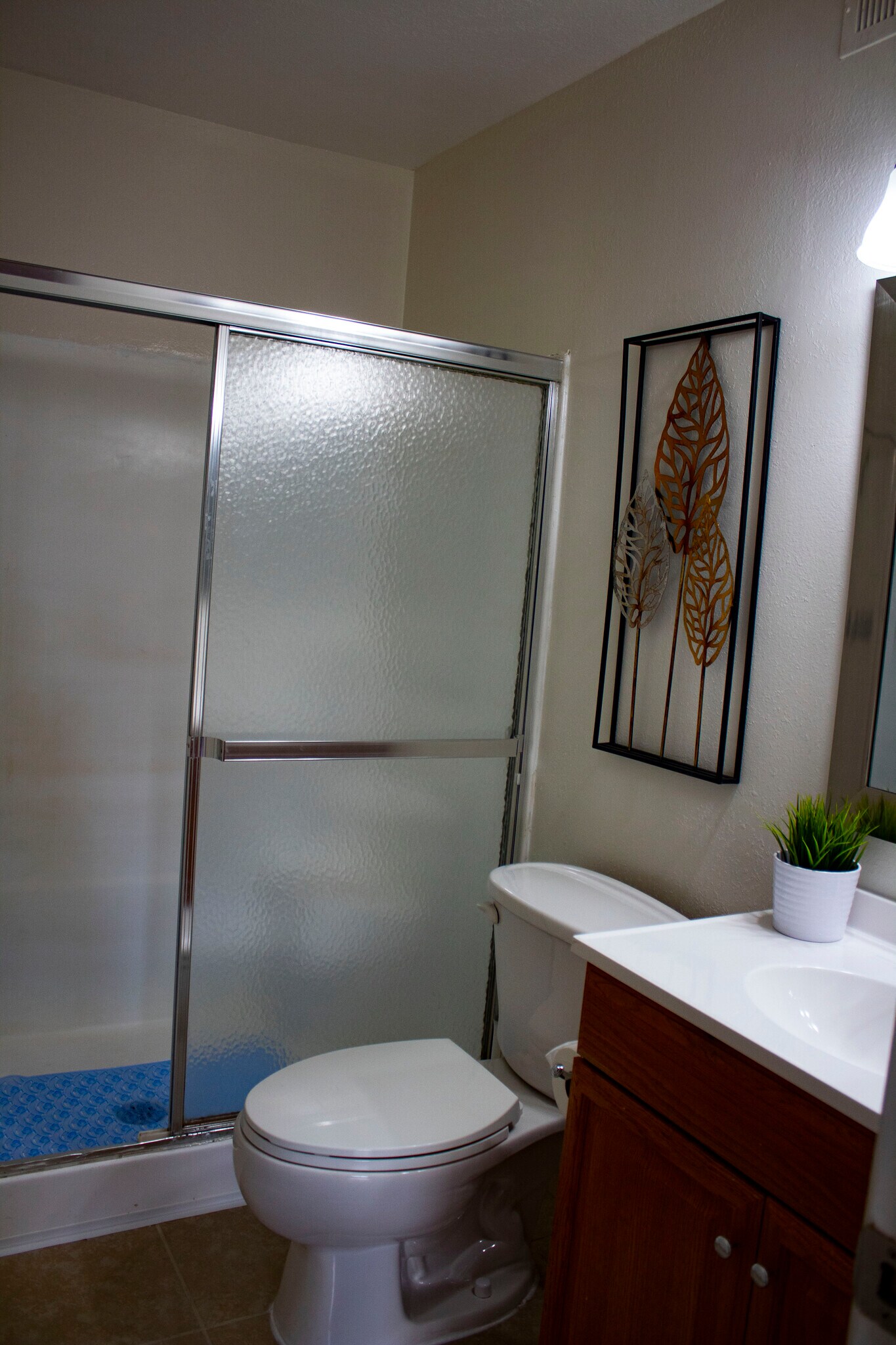 Primary Bath - 18752 Mandan St #1001