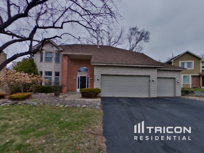 Primary Photo - 4005 Deerwood Trail