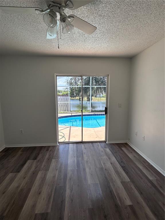 Building Photo - 2608 Spring Hill Dr