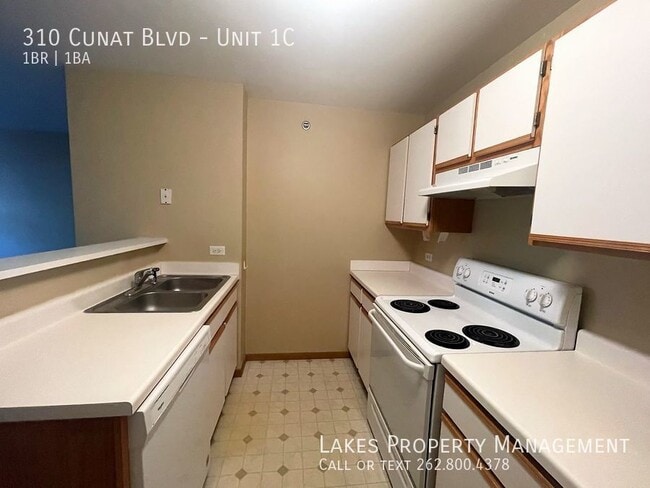 Building Photo - 310 Cunat Blvd