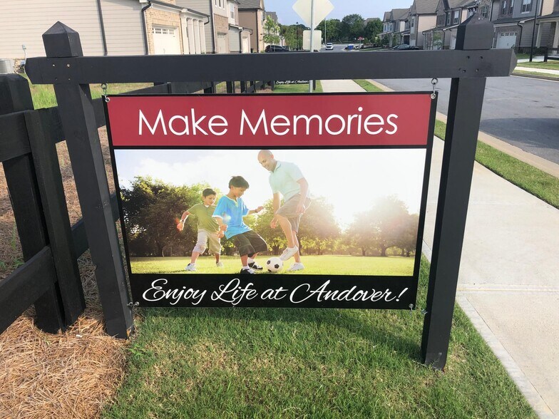 Live Your Best Life Outdoors - 2904 Weyhill Trl