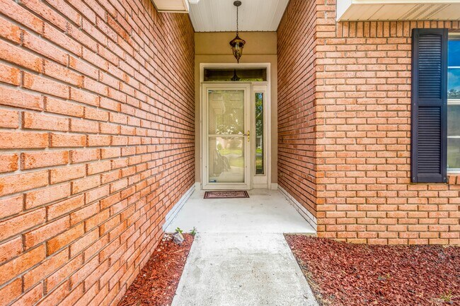 Building Photo - 873 Brande Ct
