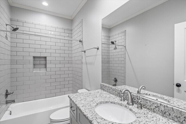 Building Photo - 9074 Baynard Lp N