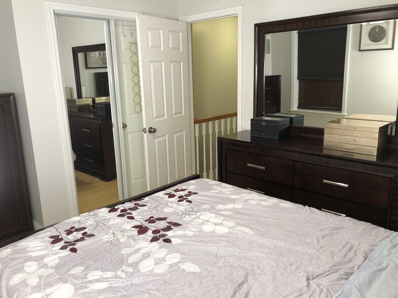 Bedroom 1 - 524 Dudley St