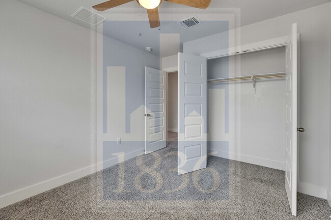 Building Photo - 7508 Chesapeake Rail Ln