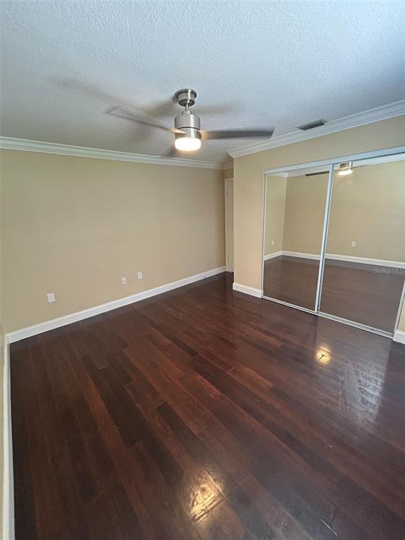 Building Photo - 5221 Bayshore Blvd