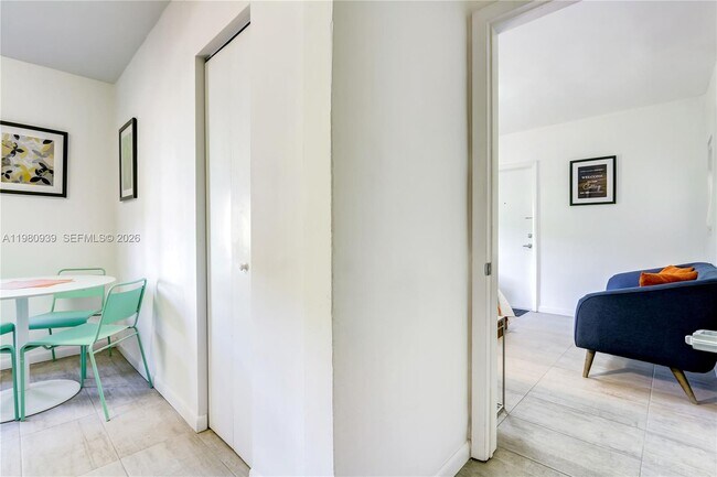 Building Photo - 8826 NE 2nd Ave