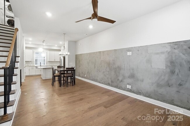 Building Photo - 1312 Nandina St