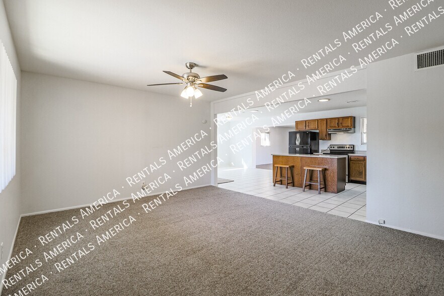 Building Photo - 1314 N 70th St