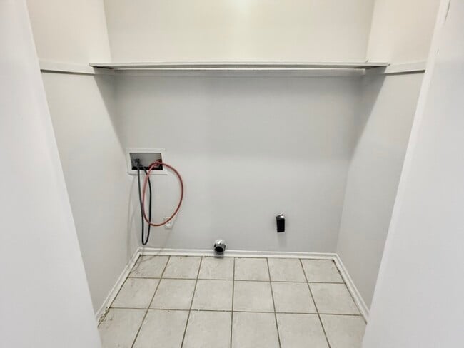 Building Photo - 52 Landmark Loop