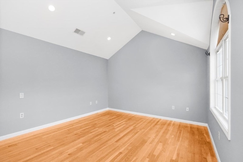 Building Photo - 1005 Trapelo Rd