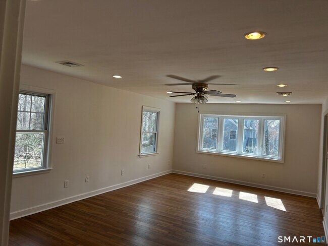 Building Photo - 97 Godfrey Rd