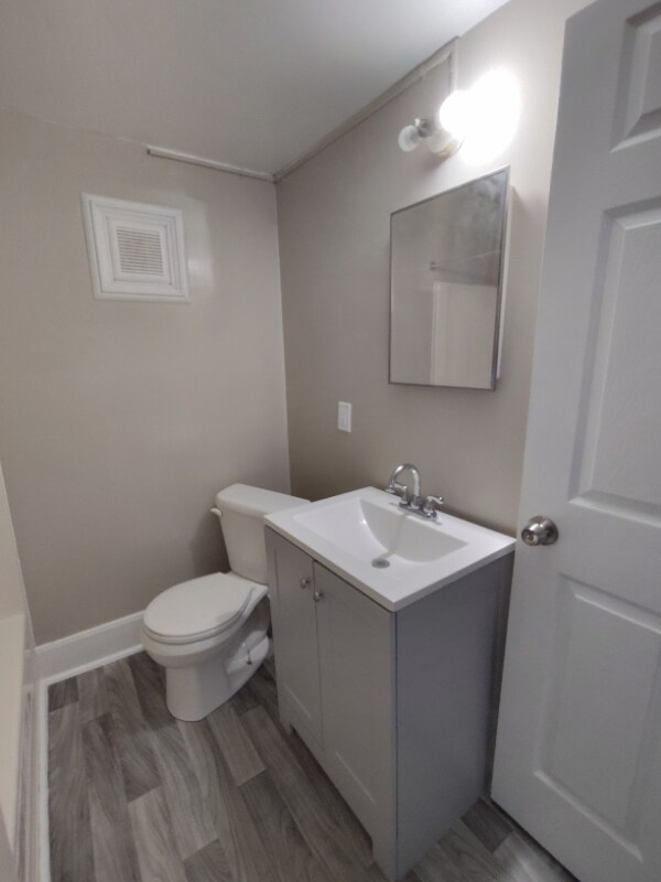 Building Photo - 2509 Washington Ave