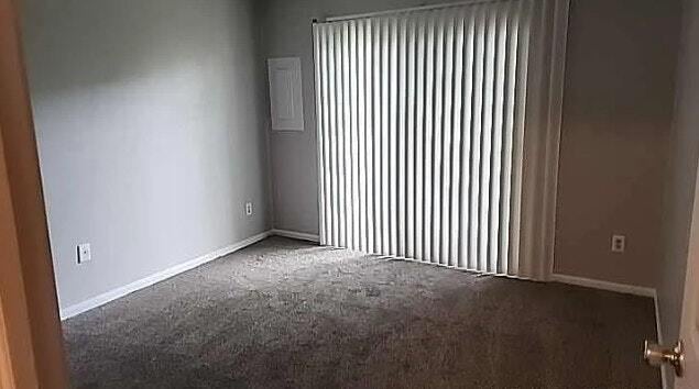 Building Photo - 2633 Northwood Dr