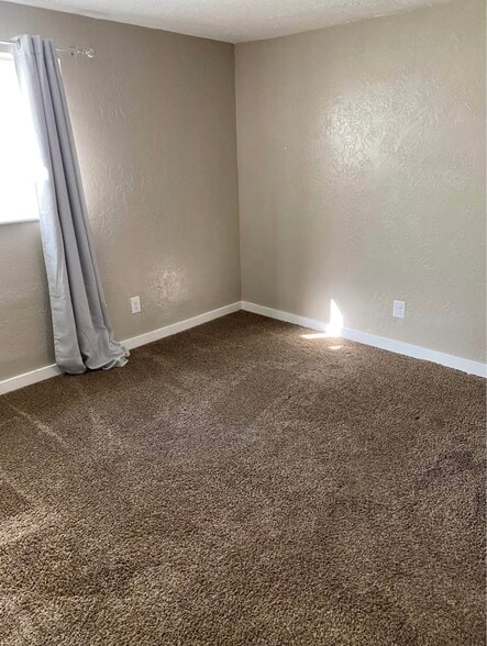 Building Photo - 4775 Home Run Aly