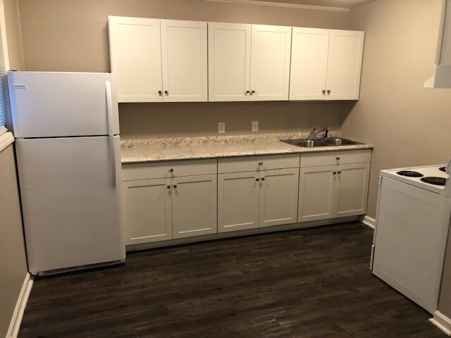 Building Photo - 3214 Starlight Dr