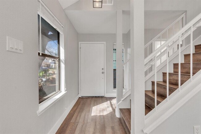 Building Photo - 10615 N Platt River Dr