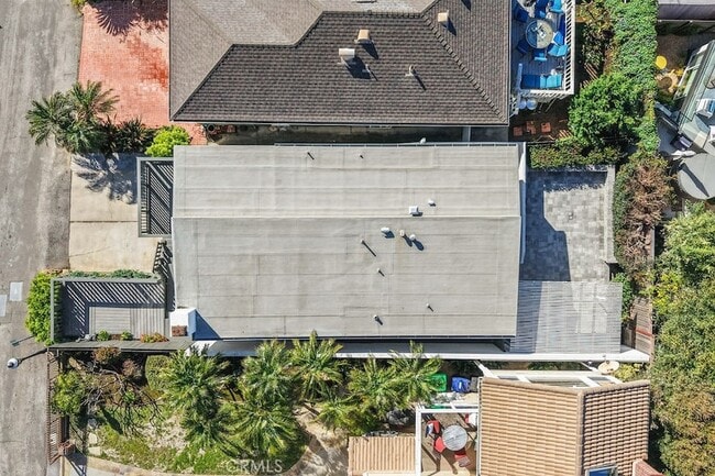 Building Photo - 170 McAulay Pl