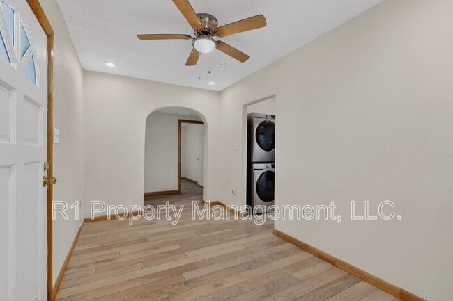 Building Photo - 515 Marble Ave
