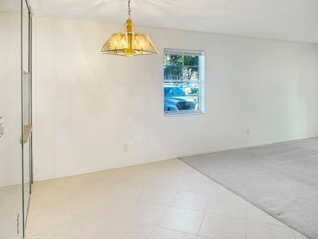 Building Photo - 6090 N Sabal Palm Blvd