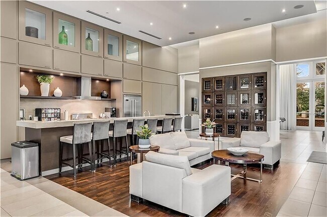 Building Photo - 1820 Peachtree St NW