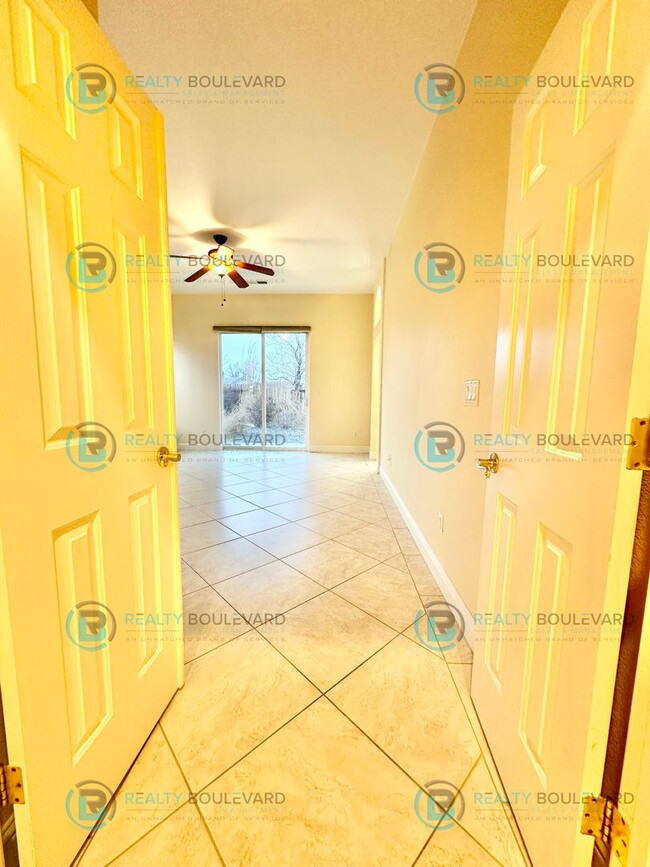 Building Photo - $1000.00 Off Move-In Costs! Beautiful home...