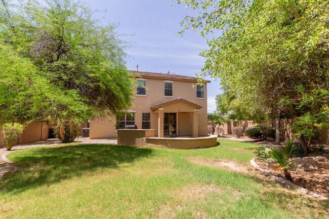 Building Photo - 15204 W Westview Dr