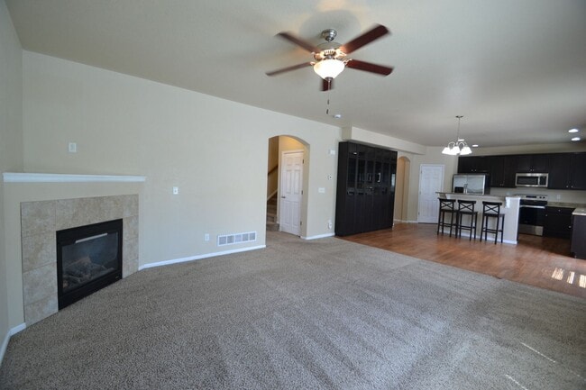Building Photo - Beautiful Home Near Woodmen & Black Forest