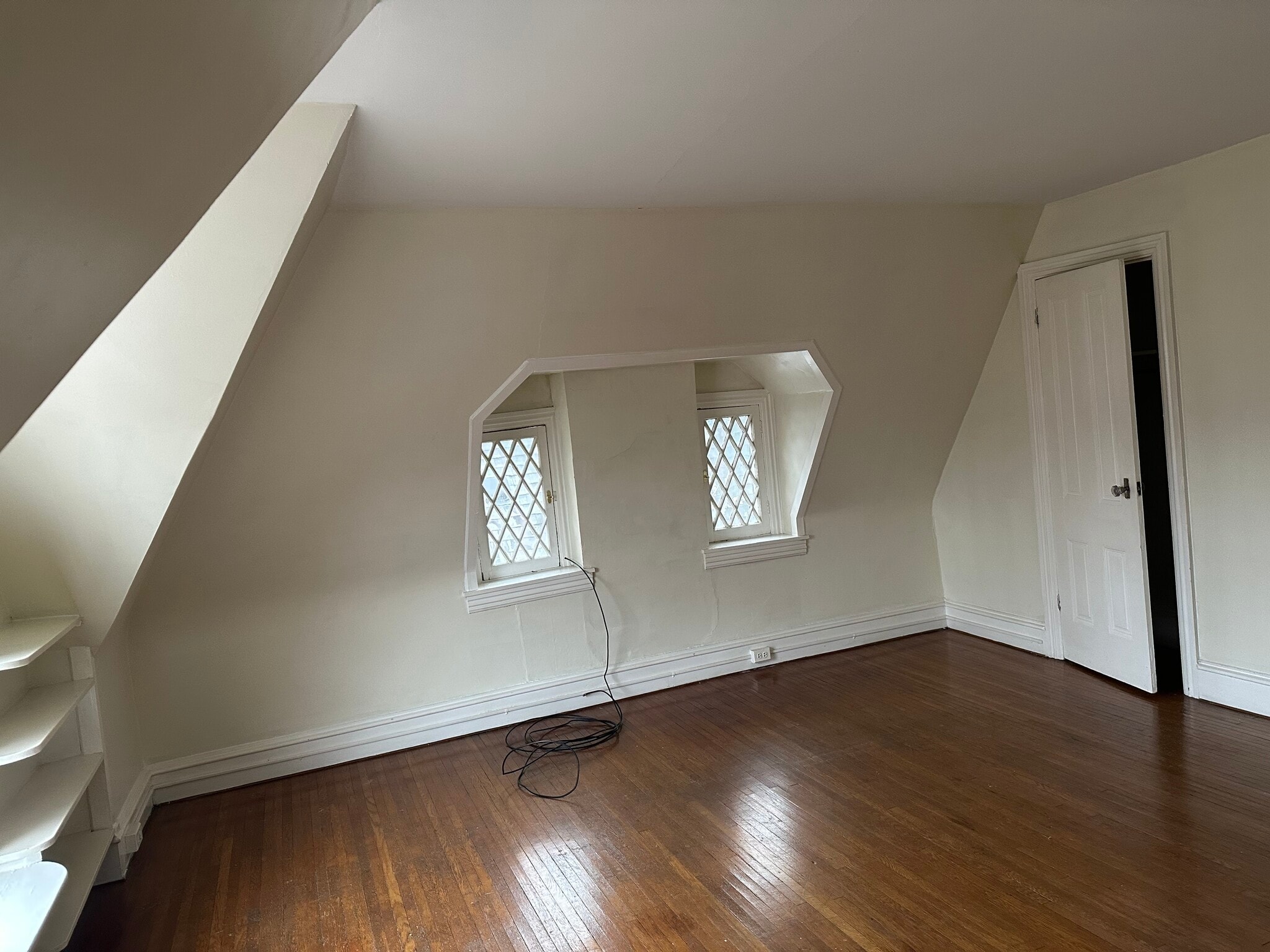 Building Photo - 738 N 3rd St