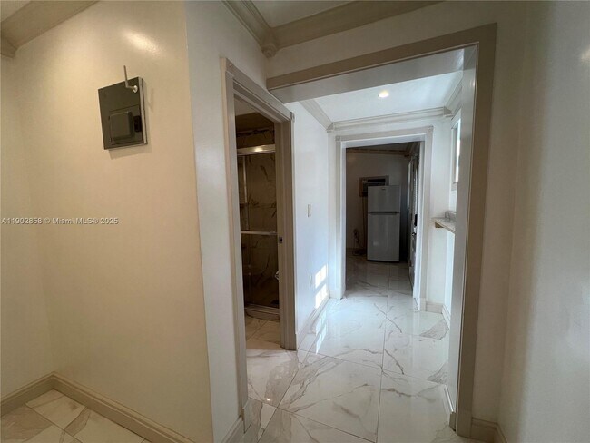 Building Photo - 1490 NW 34th St