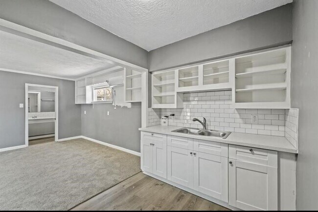 Building Photo - 1902 11th St