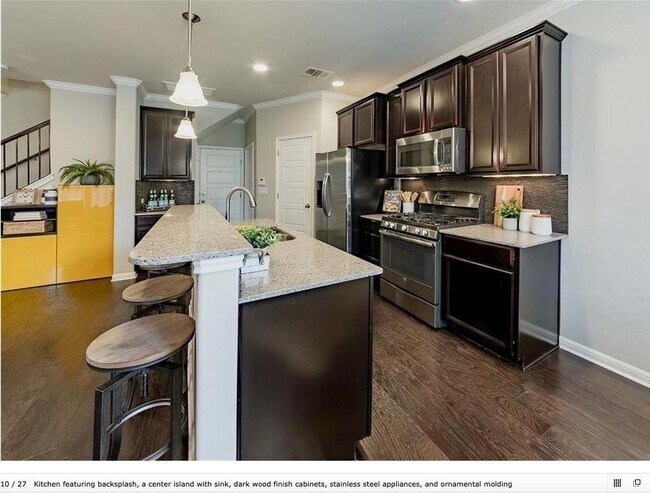 Building Photo - 13400 Briarwick Dr