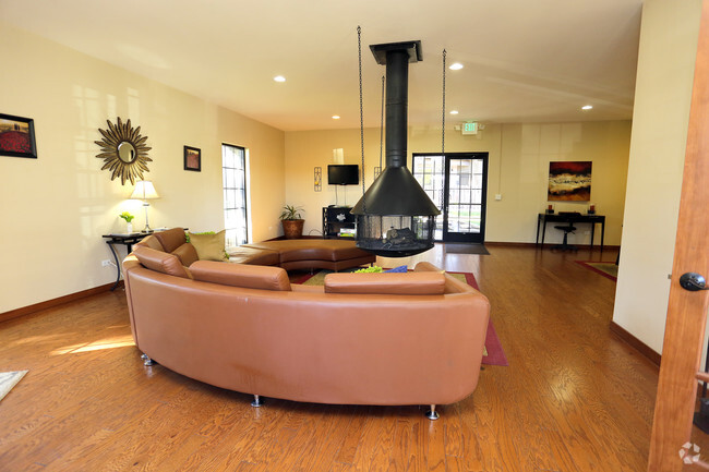 Interior Photo - Sky at Bear Creek