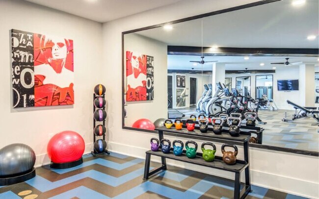 Building Photo - 1450 La France Street Northeast