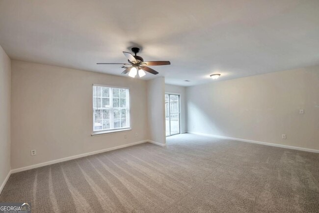 Building Photo - 6338 Hickory Ln Cir