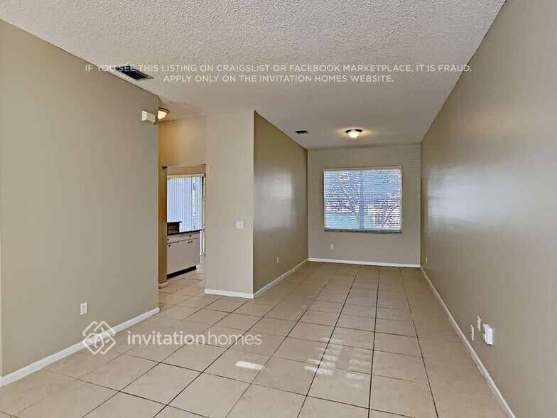 Building Photo - 5203 Eagle Cay Pl