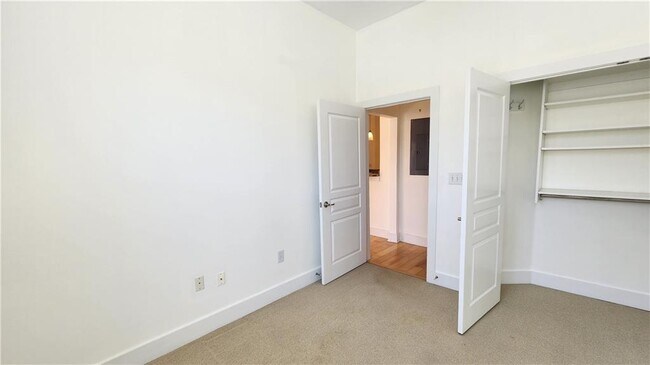 Building Photo - 799 Hammond Dr