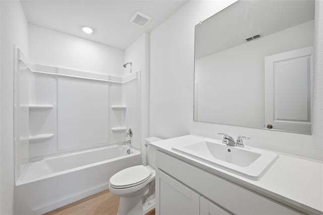 Building Photo - 1613 Elliott Rd