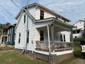 Building Photo - 211 Howard St