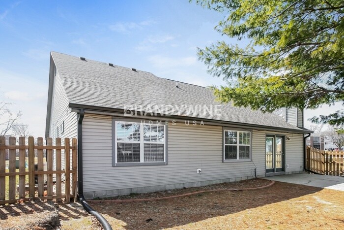 Building Photo - 6050 Countrybrook Rd