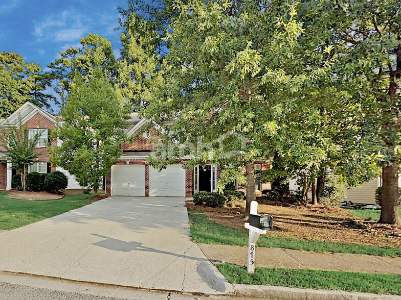 Primary Photo - 875 Clairidge Ln