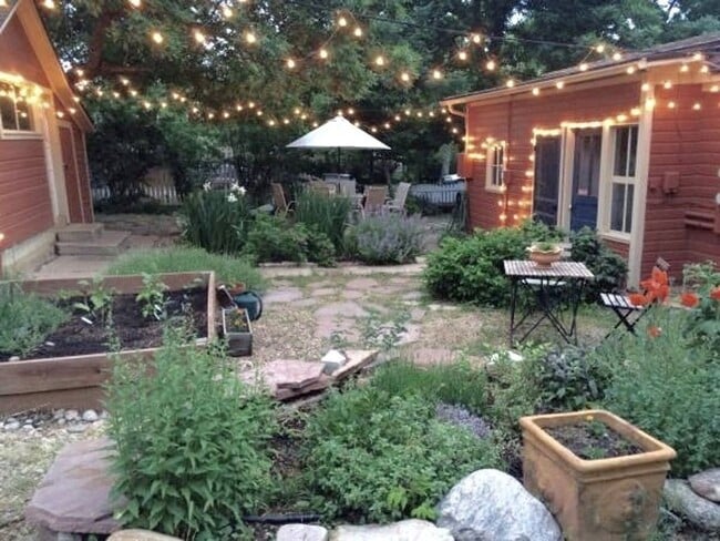 Building Photo - 1645 Pine St