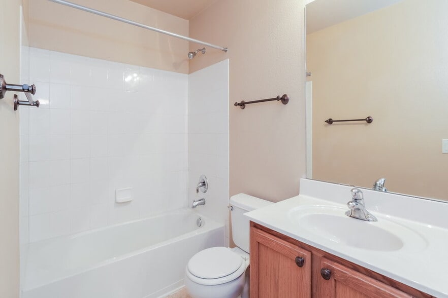 Building Photo - 15007 S Camino Rio Puerco