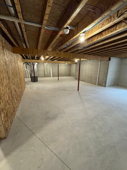 Building Photo - 403 Founders Way