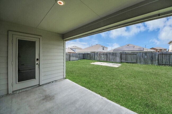 Building Photo - 21314 Sleepy Willow St