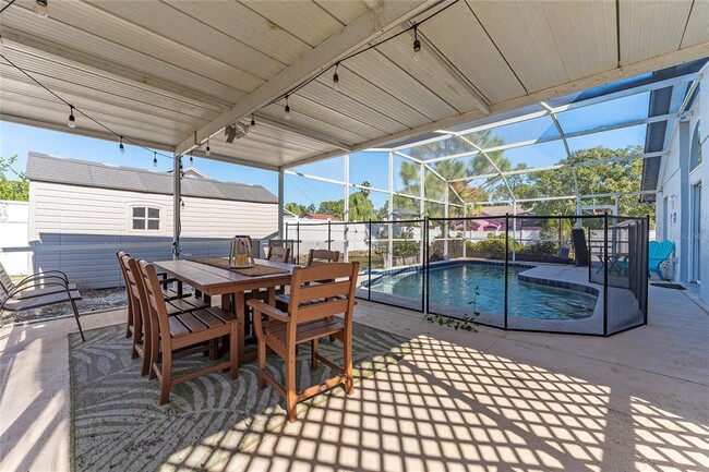 Building Photo - 8601 Cavendish Dr